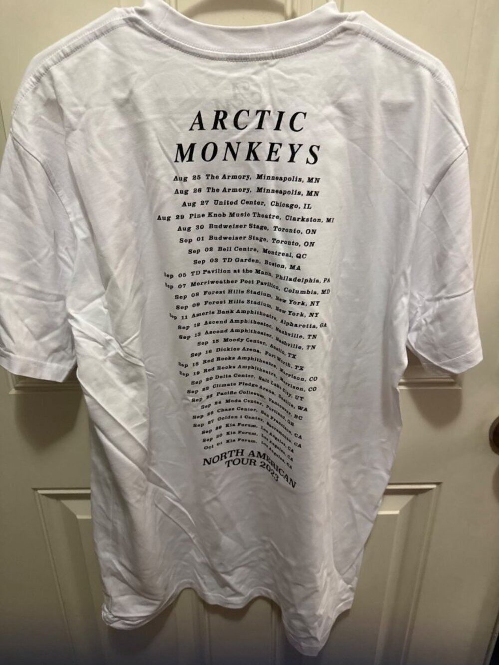 Arctic Monkeys North American Tour 2023 White Graphic T-Shirt X-Large - Picture 2 of 3